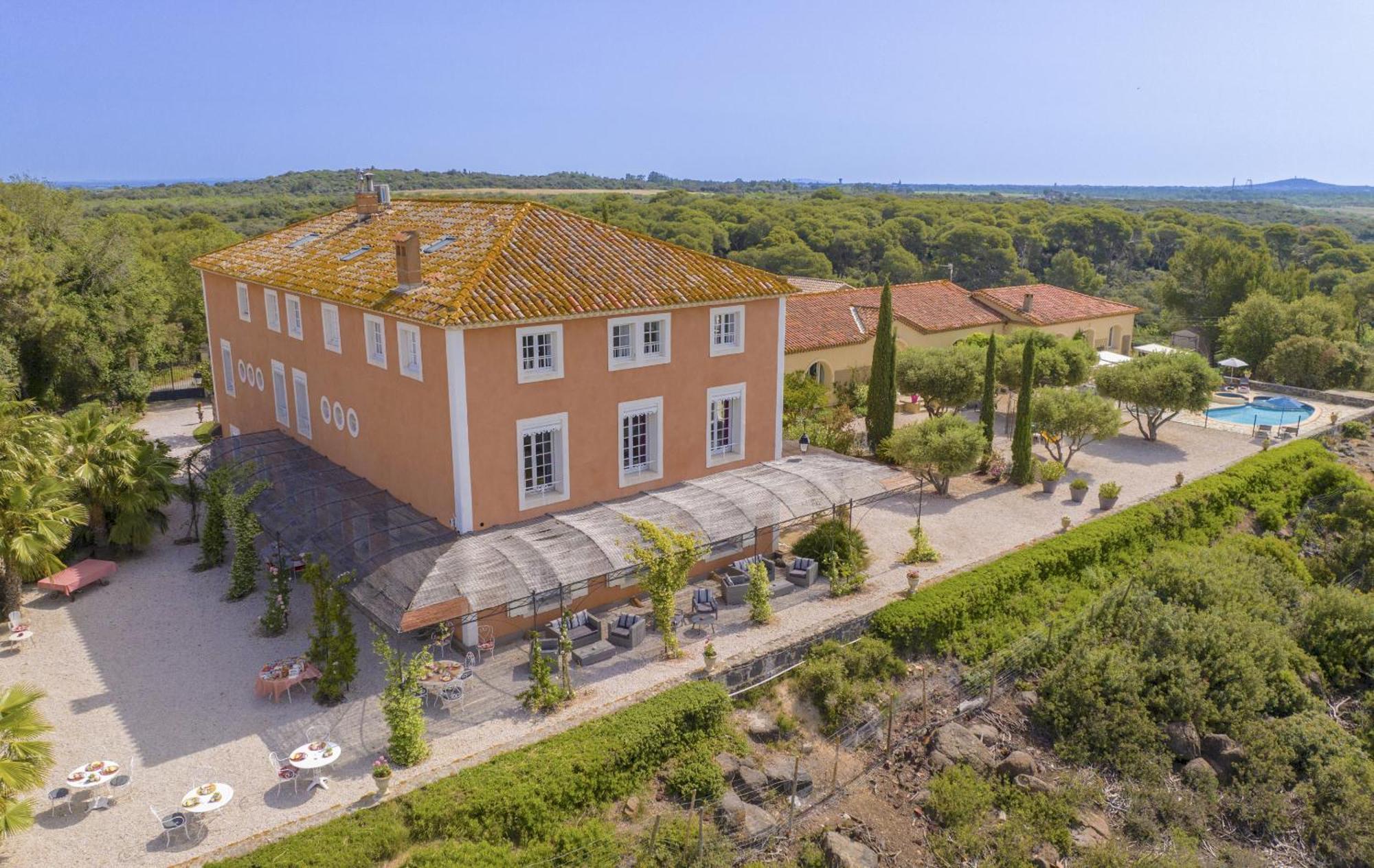 Domaine De Roque Haute Портиран Екстериор снимка